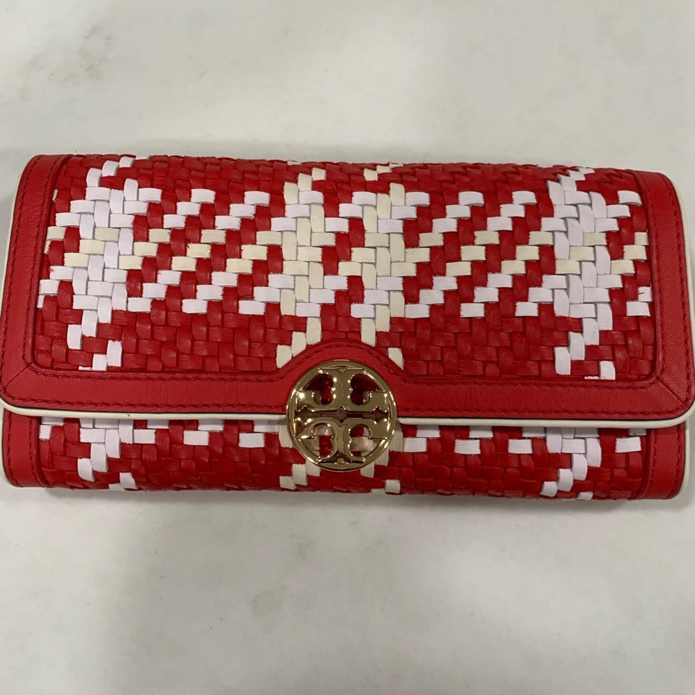 Tory Burch wallet